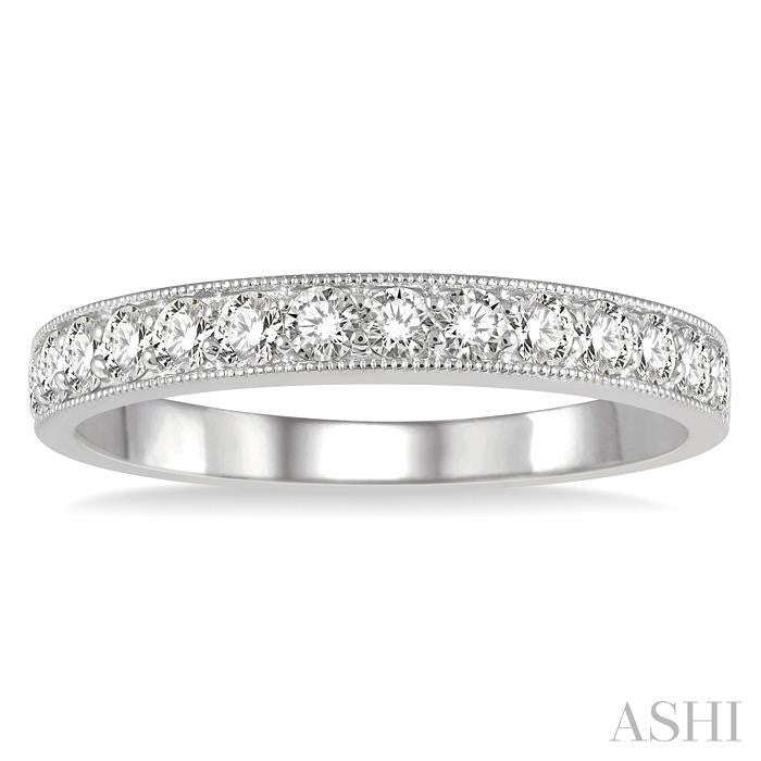 1/2 Ctw Round Cut Diamond Wedding Band in 14K White Gold
