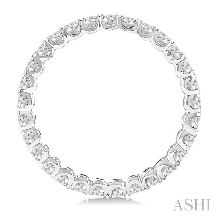 1 Ctw Round Cut Diamond Eternity Wedding Band in 14K White Gold