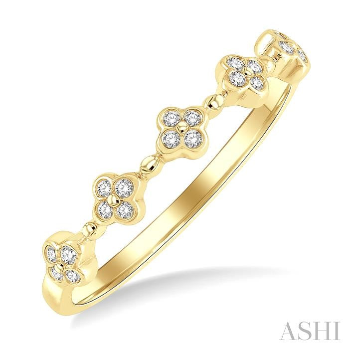 1/10 Ctw Floral Cutout Round Cut Diamond Stackable Fashion Band in 10K Yellow Gold
