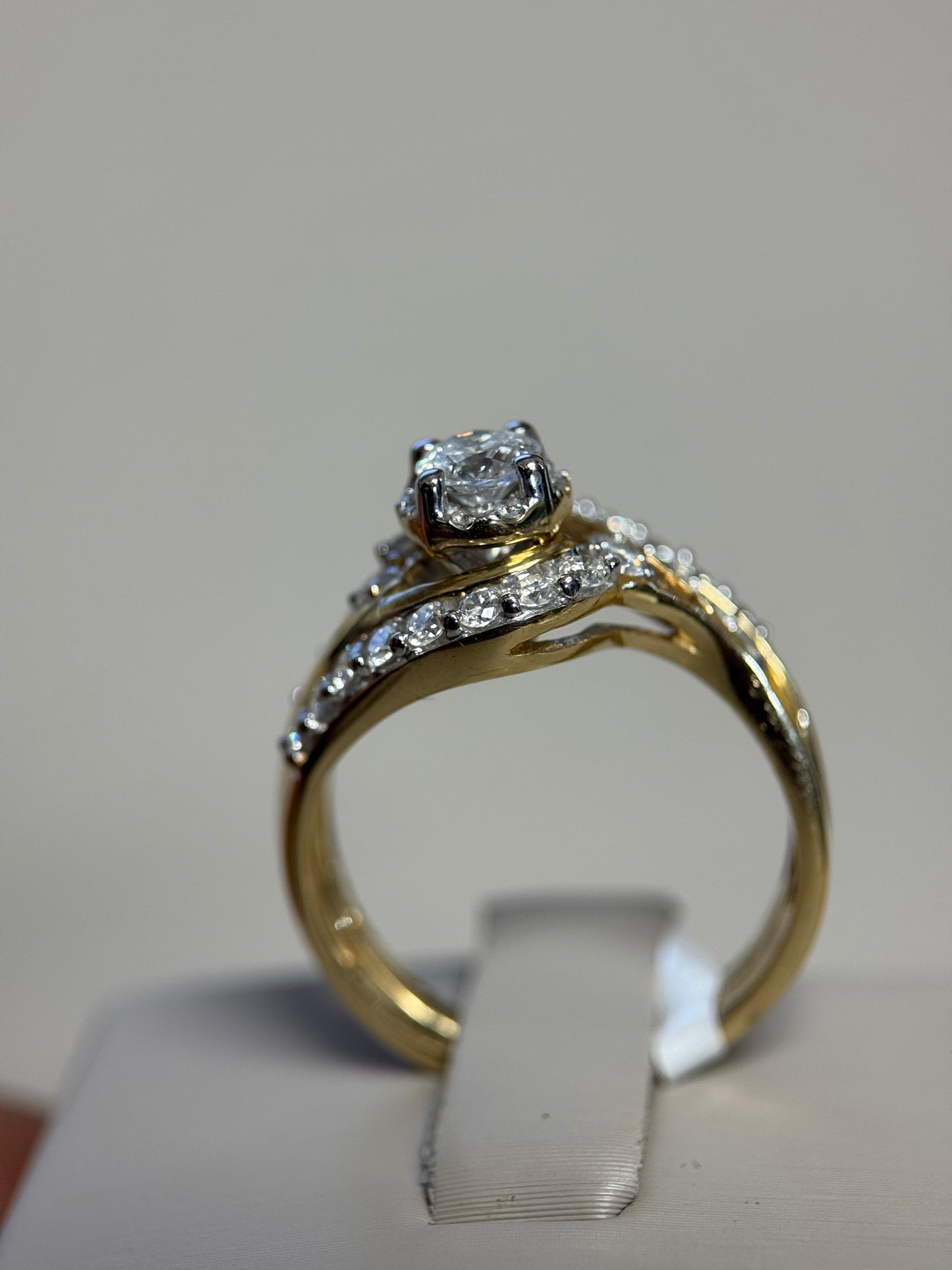 14K Yellow Gold Bypass Halo 1ctw Wedding Set