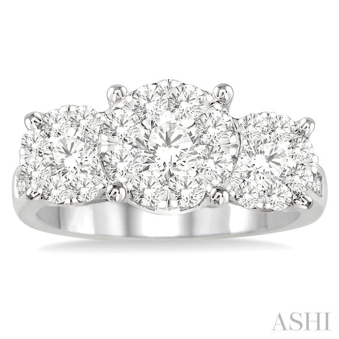 2 Ctw Past Present and Future Lovebright Round Cut Diamond Ring in 14K White Gold