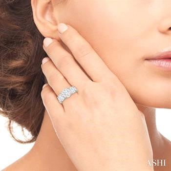 1 1/2 Ctw Past Present and Future Lovebright Round Cut Diamond Ring in 14K White Gold