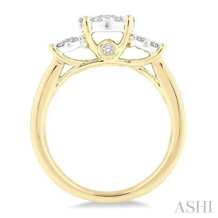 1 Ctw Past Present and Future Lovebright Round Cut Diamond Ring in 14K Yellow and White Gold