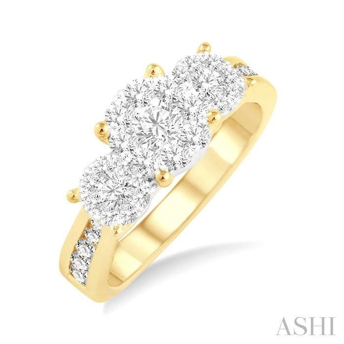 3/4 Ctw Past Present and Future Lovebright Round Cut Diamond Ring in 14K Yellow and White Gold