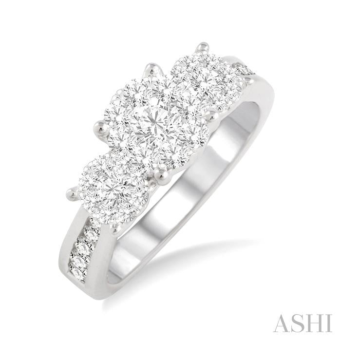 3/4 Ctw Past Present and Future Lovebright Round Cut Diamond Ring in 14K White Gold