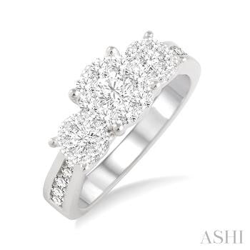 3/4 Ctw Past Present and Future Lovebright Round Cut Diamond Ring in 14K White Gold