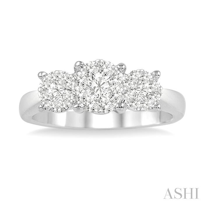 3/4 Ctw Past Present and Future Lovebright Round Cut Diamond Ring in 14K White Gold