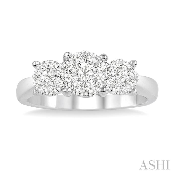 3/4 Ctw Past Present and Future Lovebright Round Cut Diamond Ring in 14K White Gold