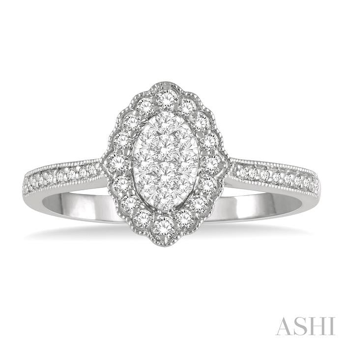1/3 Ctw Oval Lattice Lovebright Round Cut Diamond Ladies Ring in 14K White Gold