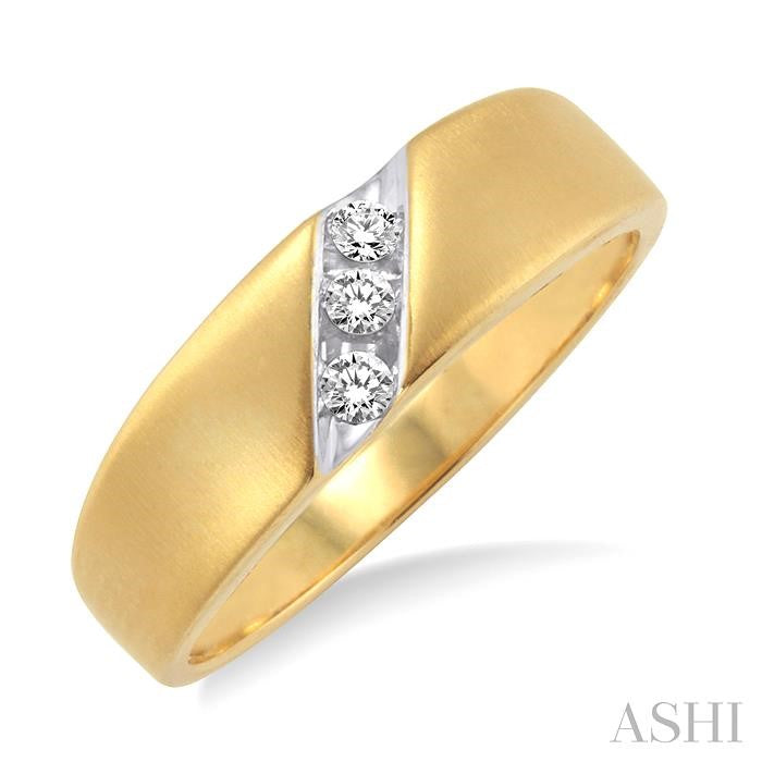 1/8 Ctw Round Cut Diamond Men's Band in 14K Yellow Gold