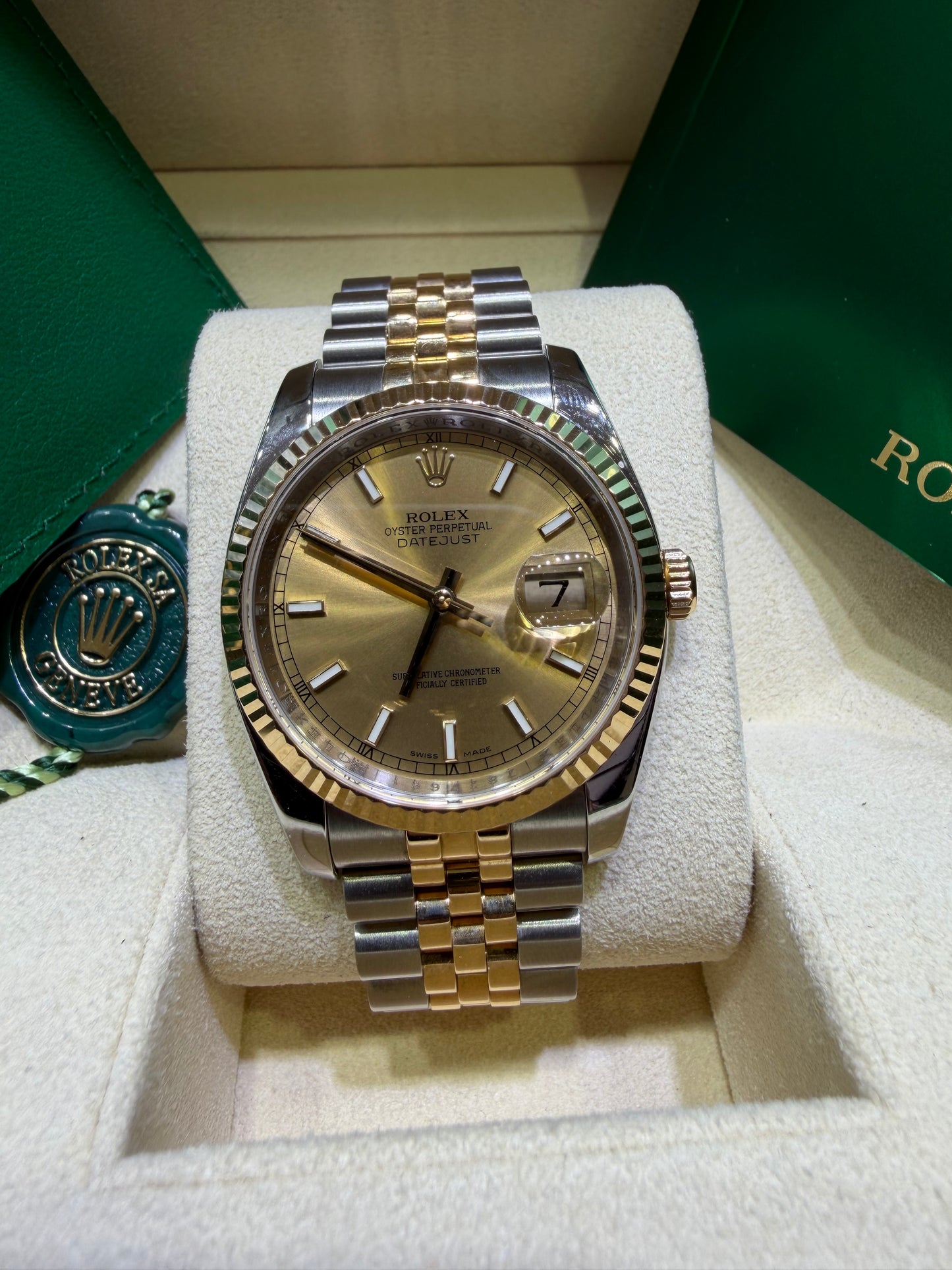 Rolex Datejust 36 116233 Champagne Index Dial Two-Tone 18K Gold Box & Papers