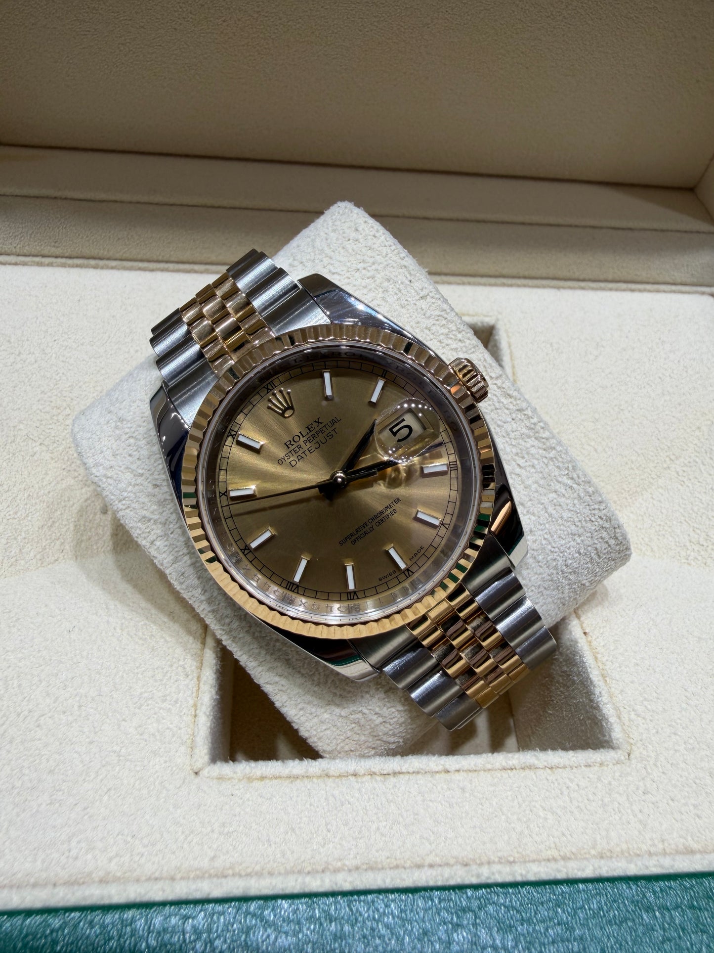 Rolex Datejust 18k/ss Jubilee Gold Roman Numerals Watch 116233