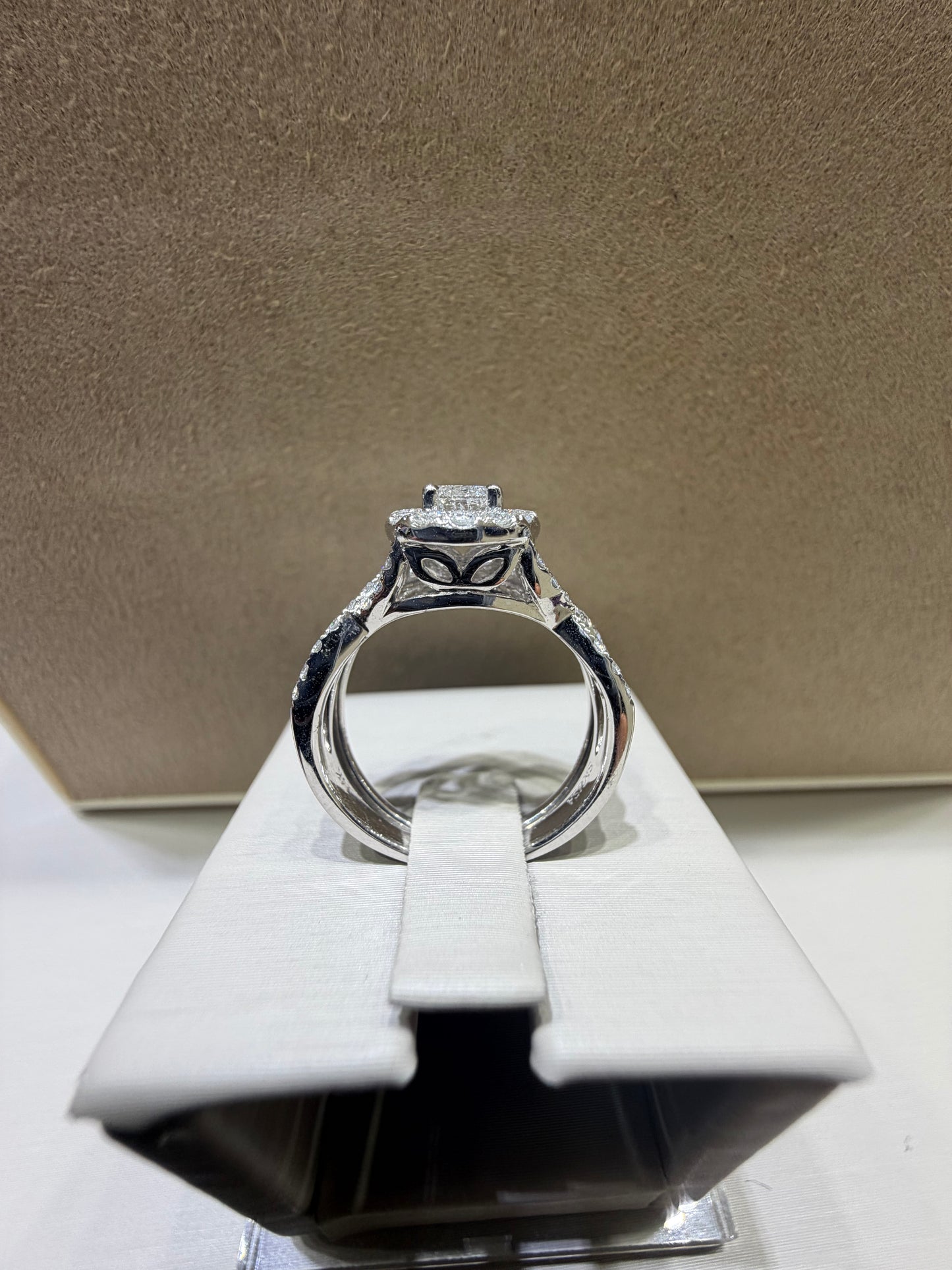 1 CTW Twist Halo Diamond Wedding Set | 14K White Gold, 0.31 CT Center