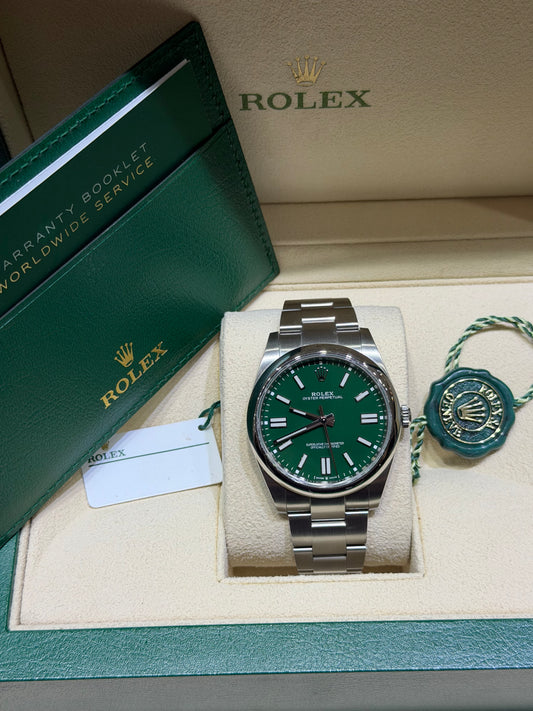Rolex Oyster Perpetual 41 Green Dial 124300 (2023) – Pre-Owned Rolex for Sale | Monica Jewelers