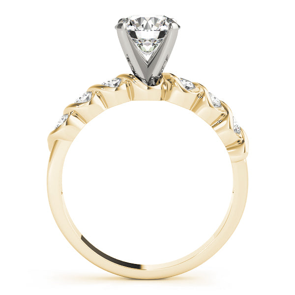 Single Row Peg Head Engagement Ring