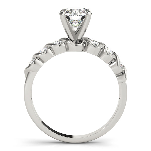 Single Row Peg Head Engagement Ring
