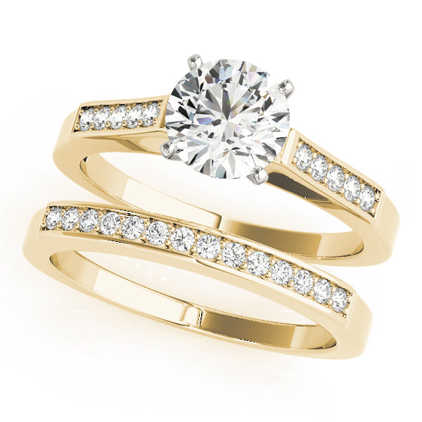 Single Row Peg Head Engagement Ring
