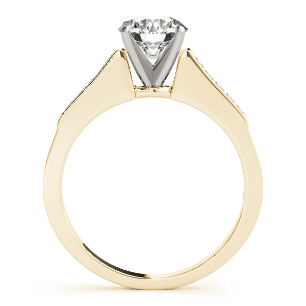 Single Row Peg Head Engagement Ring