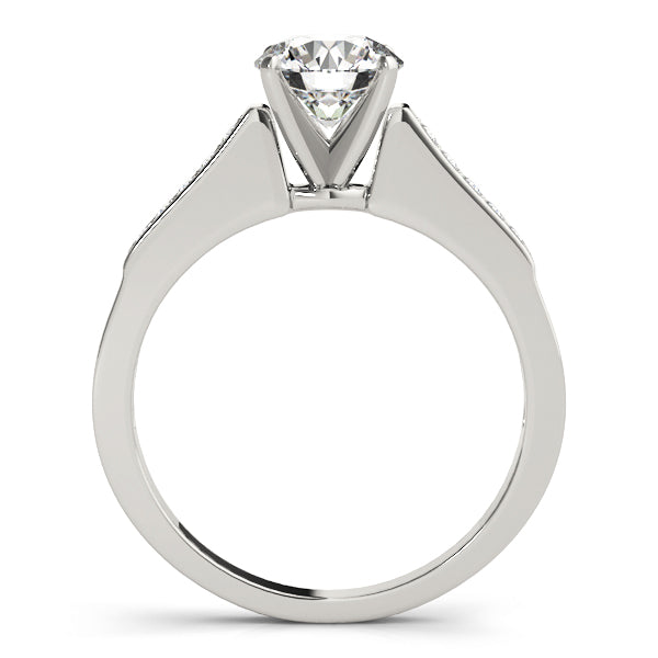 Single Row Peg Head Engagement Ring