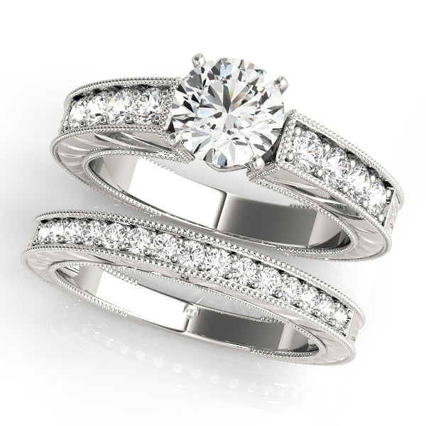 ENGAGEMENT RINGS ANTIQUE