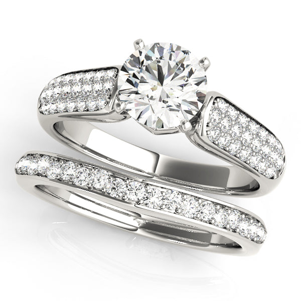 Multirow Pavé Engagement Ring
