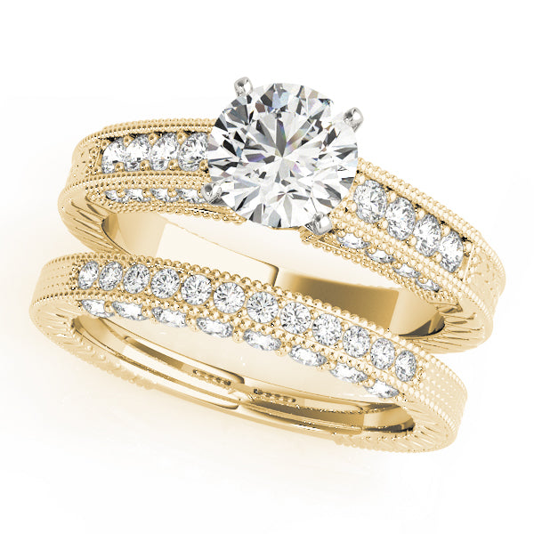 ENGAGEMENT RINGS ANTIQUE