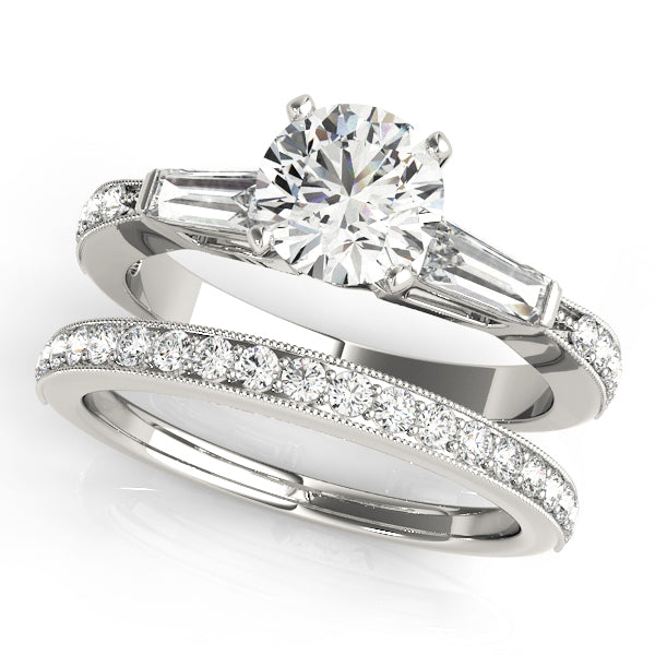 ENGAGEMENT RINGS FANCY SHAPE BAGUE