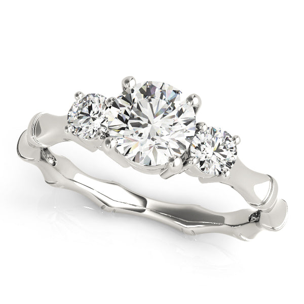 3-Stone Round Engagement Ring