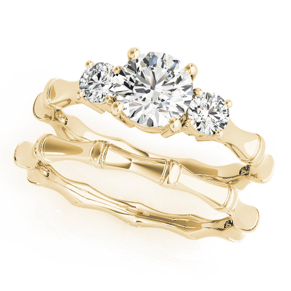 3-Stone Round Engagement Ring