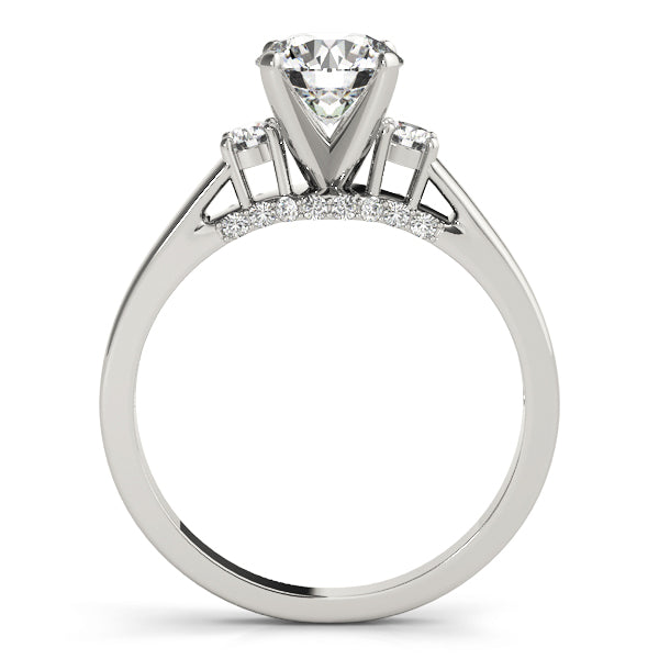 3-Stone Round Engagement Ring