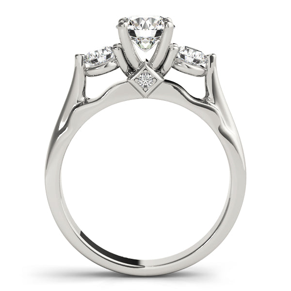 3-Stone Round Engagement Ring