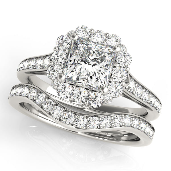 ENGAGEMENT RINGS HALO SQUARE & CUS