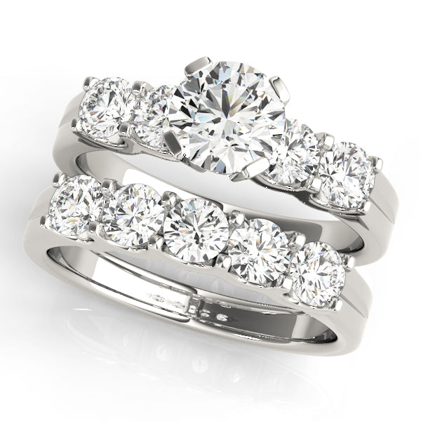 Single Row U-Prong Engagement Ring