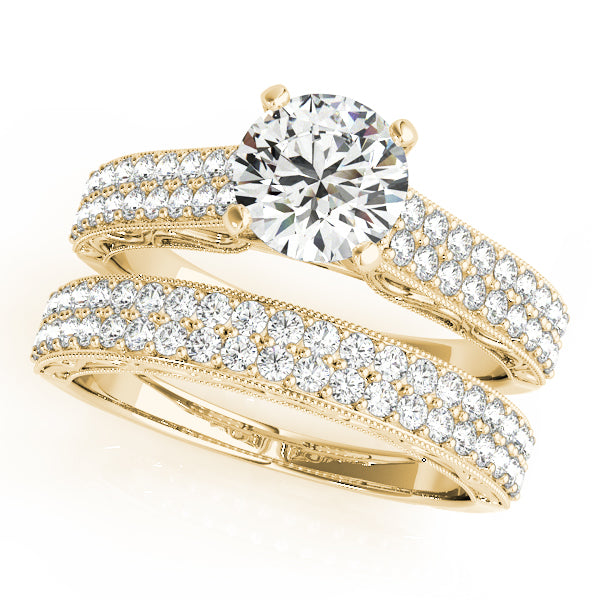 ENGAGEMENT RINGS ANTIQUE