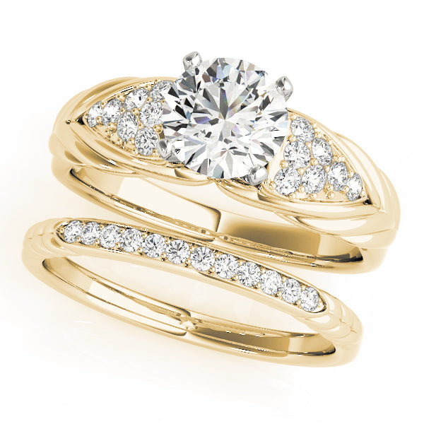 ENGAGEMENT RINGS CLUSTER SIDES