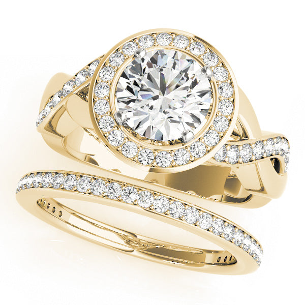 ENGAGEMENT RINGS HALO