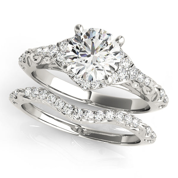 Vintage-Inspired Round Halo Engagement Ring