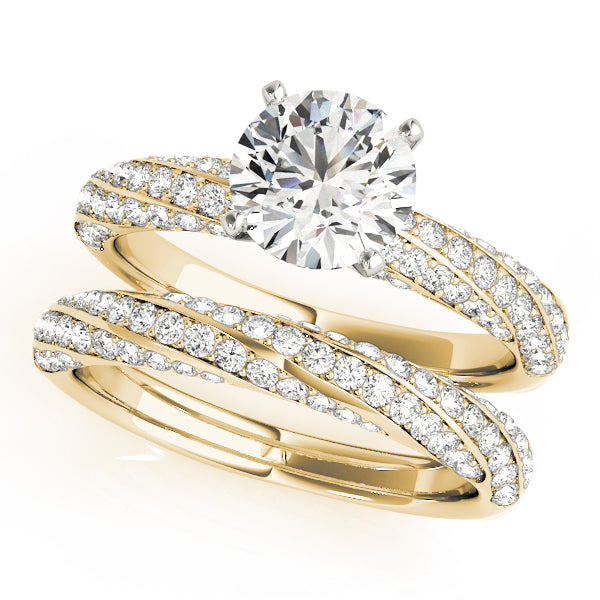 Twisting Pavé Engagement Ring