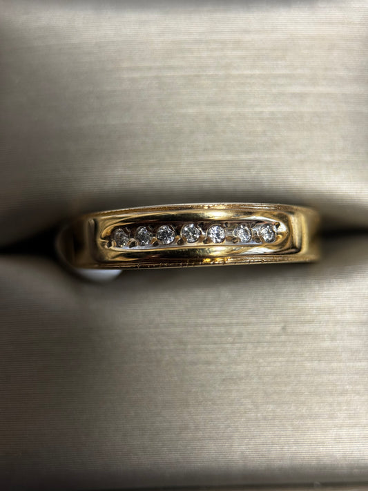 10k cubic zirconia wedding band