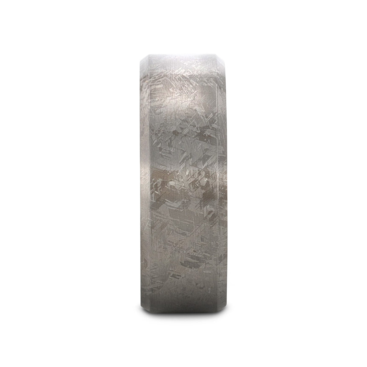ASTRAIOS Flat Titanium Ring with Beveled Edges and Meteorite Pattern - 8mm