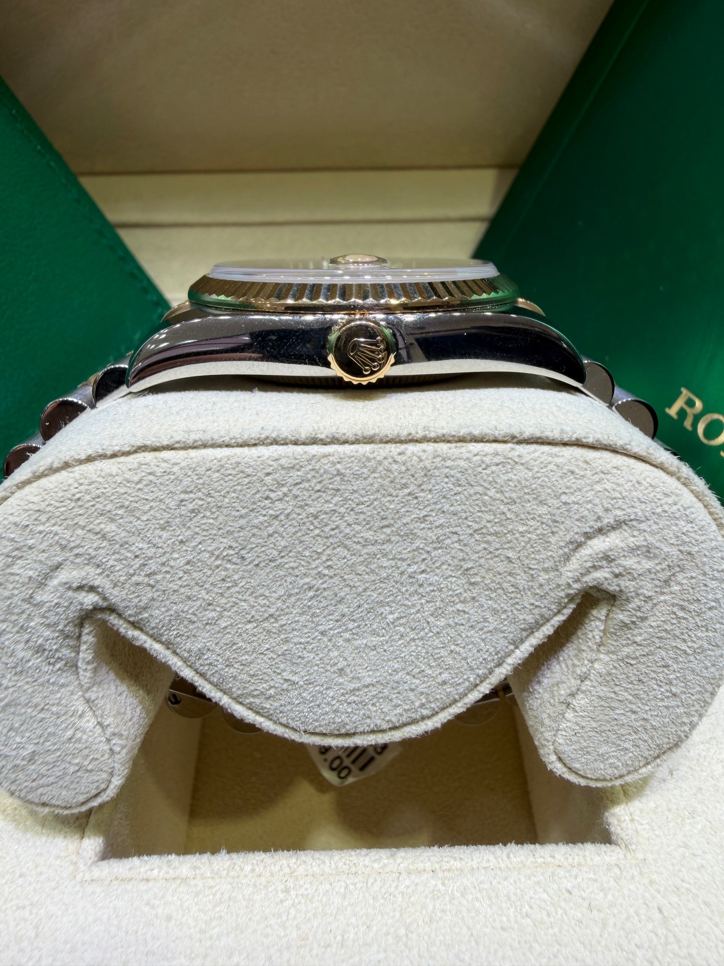 Rolex Datejust 36 116233 Champagne Index Dial Two-Tone 18K Gold Box & Papers