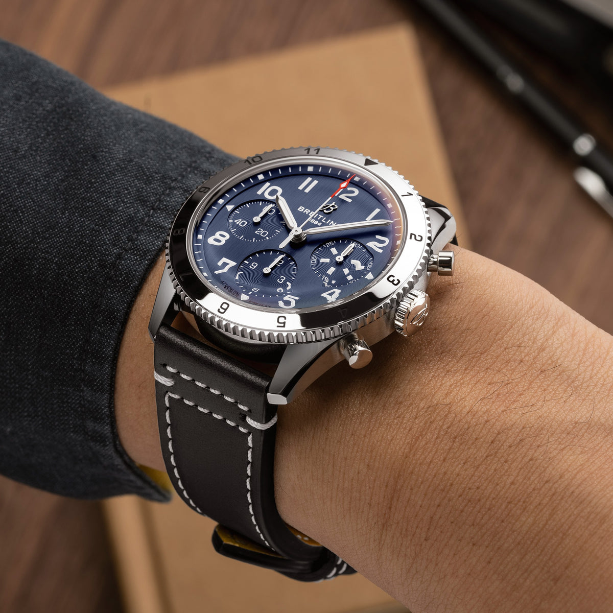 Classic AVI Chronograph 42