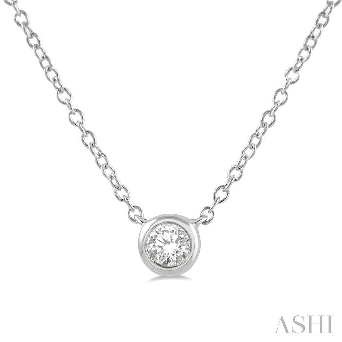 1/10 Ctw Bezel Round Cut Diamond Petite Fashion Pendant With Chain in 10K White Gold