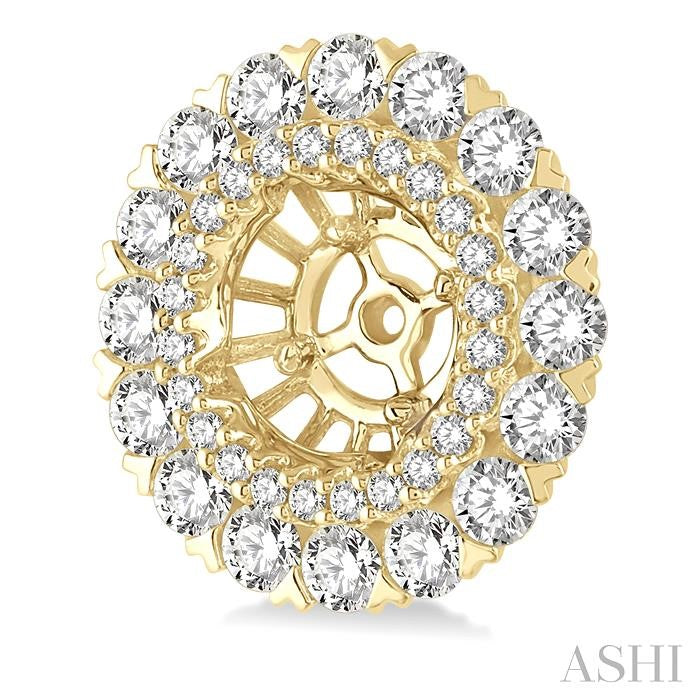 1 3/4 Ctw Circular Scalloped Edge Round Cut Diamond Earrings Jacket in 14K Yellow Gold