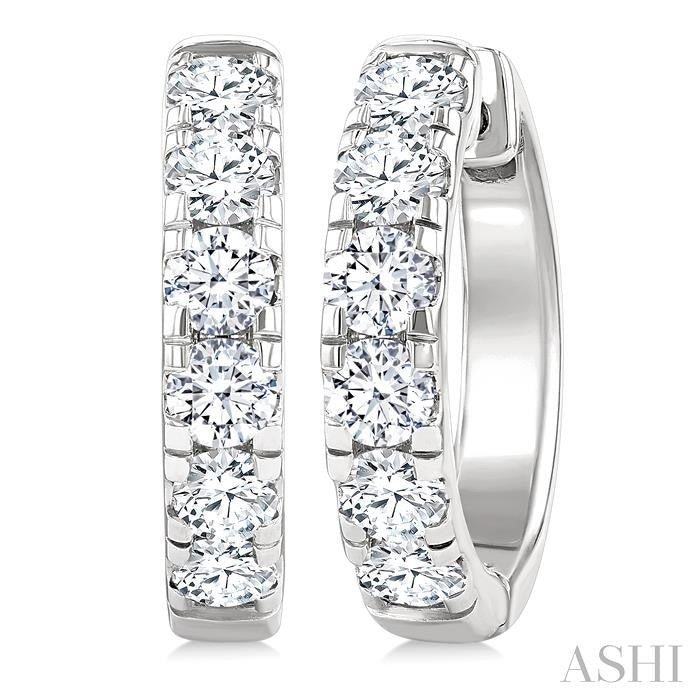 1 1/2 Ctw Round Cut Diamond Hoop Earrings in 14K White Gold