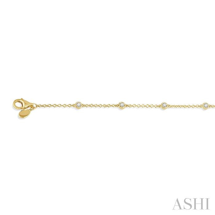 1/4 Ctw Circular Mount Round Cut Diamond Station Bracelet in 14K Yellow Gold