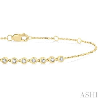 1/5 Ctw Bezel Round Cut Diamond Petite Bracelet in 10K Yellow Gold