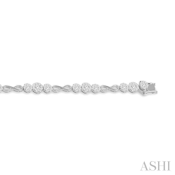 2 1/2 Ctw Tri-Mount Set & Milgrain Infinity Link Lovebright Round Cut Diamond Bracelet in 14K White Gold
