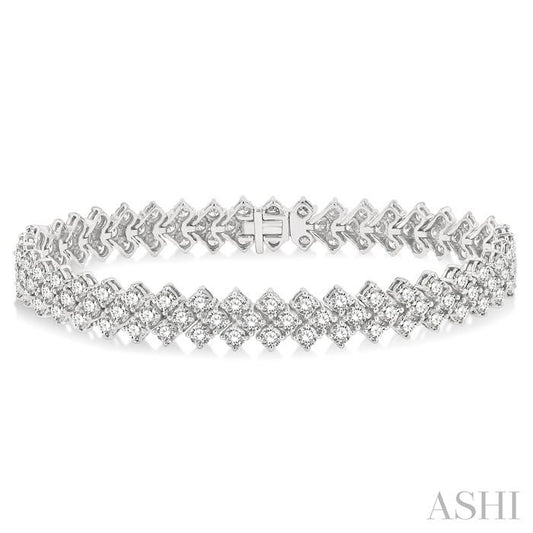 10 Ctw Chevron Link Round Cut Diamond Tennis Bracelet in 14K White Gold