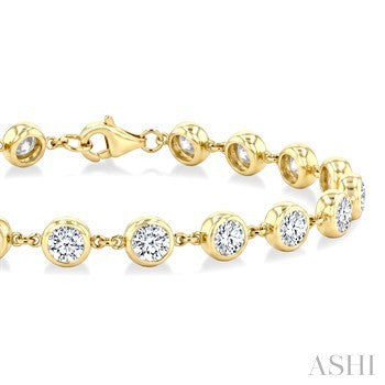 5 Ctw Bezel Set Round Cut Diamond Station Bracelet in 14K Yellow Gold